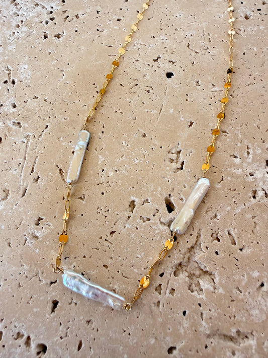 Shimmer Necklace
