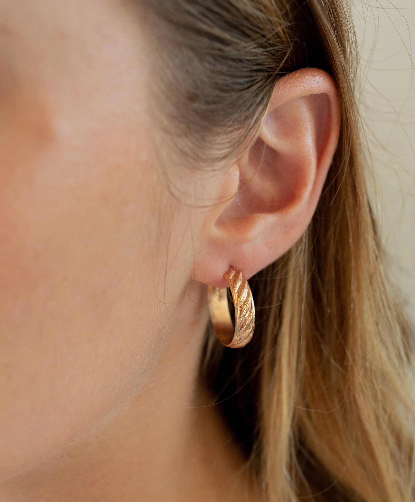 Ribbon Hoops
