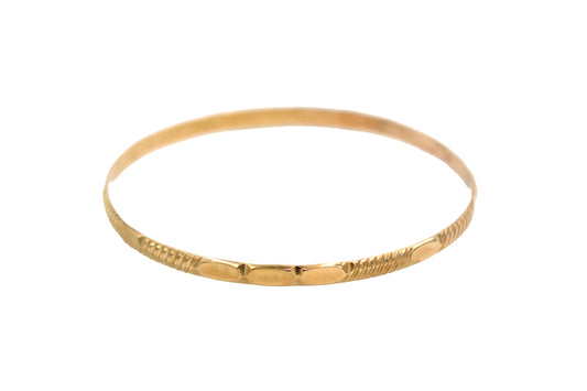 Fine Line Bangle