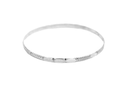 Fine Line Bangle