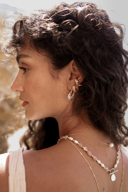 Floating Pearl Necklace