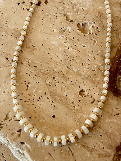 Graduated Mother of Pearl Necklace
