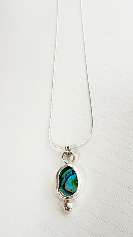 Abalone Oval Necklace 2