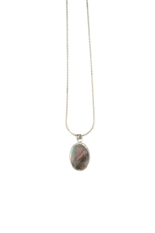 Black Mother of Pearl Oval Necklace