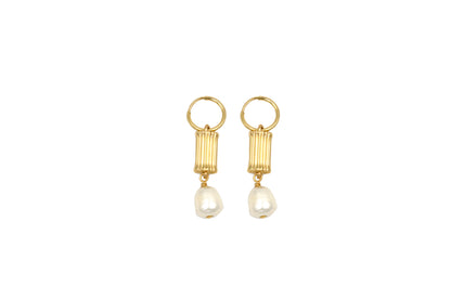 Column Pearl Earrings